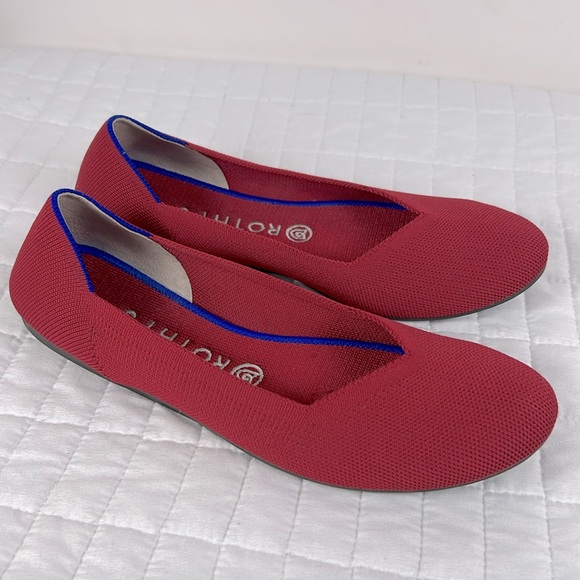Rothy’s The Flat Rounded Toe Ballet Flat in Red Size 9 Washable - Picture 1 of 10